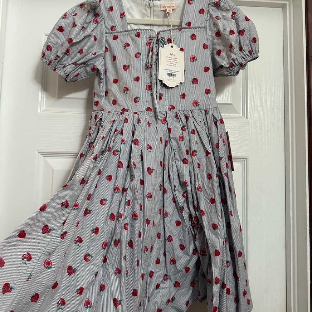 Ivy City Co Girls mini Thea' Strawberry Print Puff-Sleeve Dress - Gray & Red